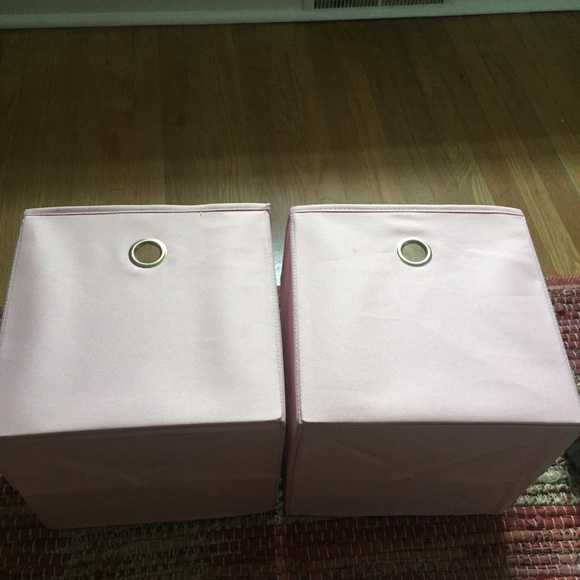 Pink cube storage bin - Picture 7 of 7